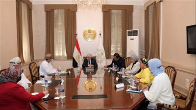 وزير التعليم يبحث مع سفير سلطنة عُمان بالقاهرة سبل تعزيز التعاون