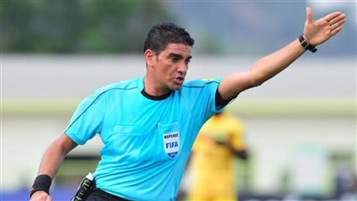 ابراهيم نورالدين يمثل التحكيم المصرى فى كأس العالم العربي بقطر