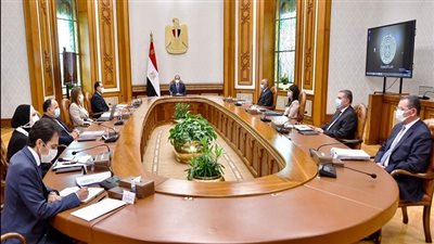  شاهد | تكليفات رئاسية جديدة للمجموعة الاقتصادية بحضور رئيس الوزراء ومحافظ البنك المركزي