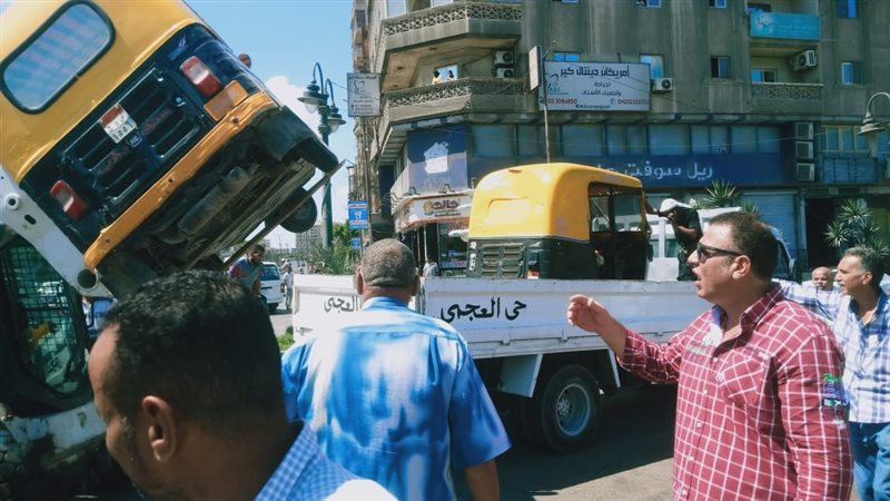 حملة لمصادرة التوكتوك
