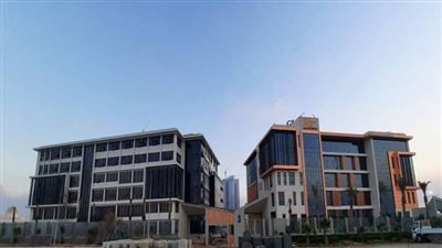 الجامعة الألمانية بالعاصمة الإدارية تهدي أوائل الثانوية العامة منحا دراسية كاملة