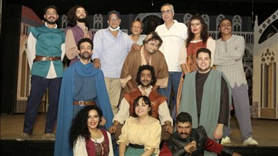 مسرح الطليعة يواصل تقديم 