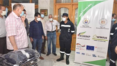 زي موحد للعاملين بمنظومة النظافة بأسيوط لحمايتهم من كورونا