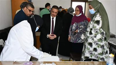 تخصيص 3 أماكن لمنح لقاح كورونا للعاملين بجامعة قناة السويس | صور