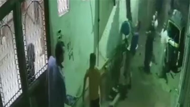 مقتل رجل على يد بلطجية