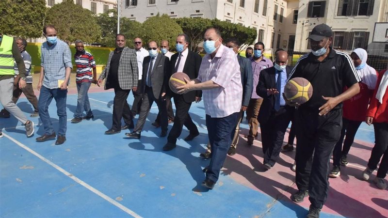 زيارة محافظ أسيوط