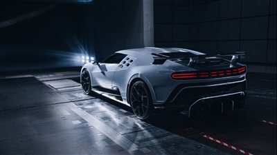 كريستيانو رونالدو في مقدمة أول 10 عملاء حجزوا بوجاتي