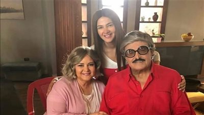 رسالة جديدة من دنيا سمير غانم إلى والديها: وحشتوني يا حبايبي