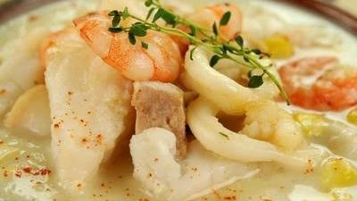 حضريها مثل الجاهزة.. طريقة عمل شوربة السي فود بالكريمة