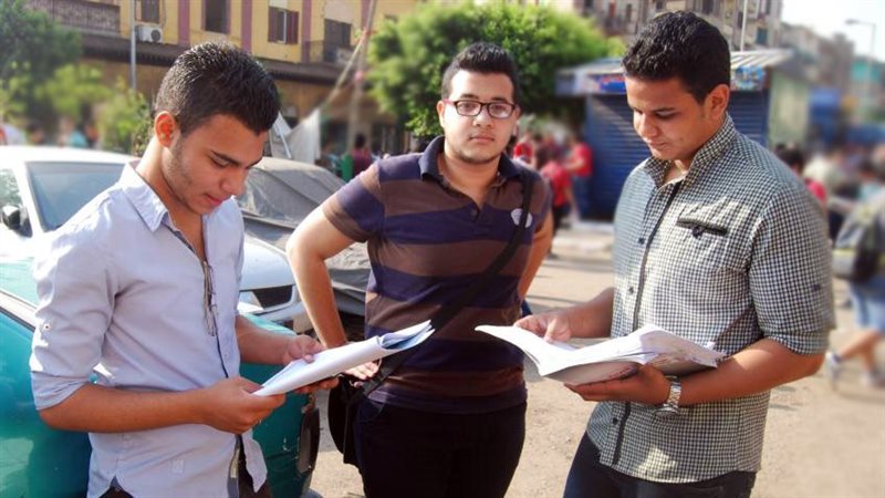 طلبة الثانوية العامة