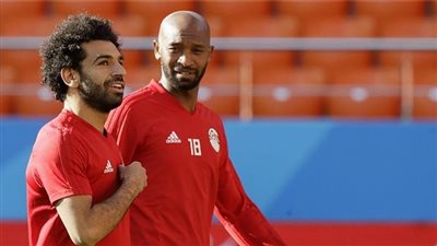 كان بيعيط وقمت قبلت دماغه.. شيكابالا يروي موقفا مؤثرا لمحمد صلاح بكأس العالم