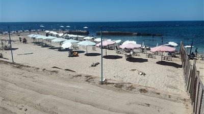 انتظام حركة الملاحة وتداول 117 ألف طن بضائع بميناء الإسكندرية