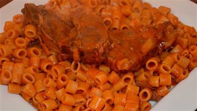 سهلة وفاخرة.. طريقة عمل المبكبكة باللحمة 