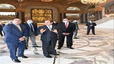 السيسي يوجه بالالتزام بالجداول الزمنية المحددة وضوابط معايير الإنشاء الهندسية لكل مباني العاصمة الجديدة
