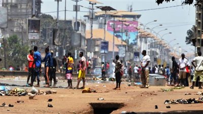 غنية بالثروات المعدنية والنفطية.. الانقلاب العسكري يطرق أبواب غينيا كوناكري