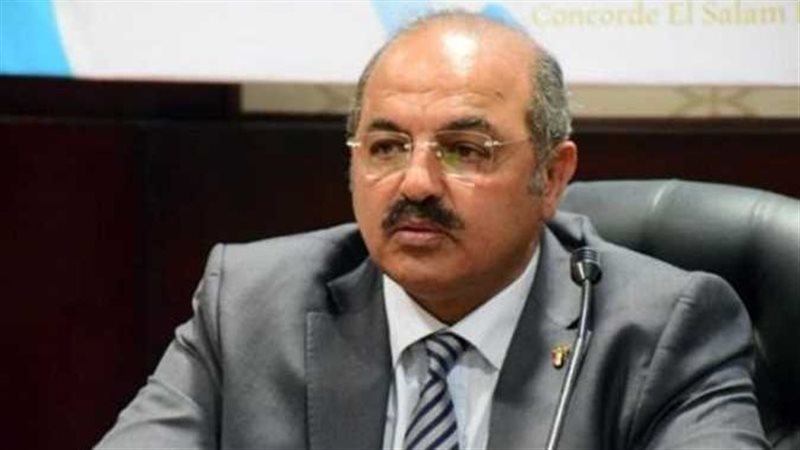 هشام حطب رئيس اللجنة