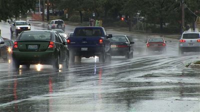 السيارات في الشتاء… 6 نصائح لتجنب أضرار الأمطار