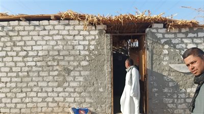 أهالي قرية العوامر يستغيثون بمحافظ قنا لتخصيص أراضى مقابر l فيديو