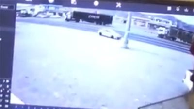 وثقته كاميرا مراقبة.. قتلى ومصابين في حادث مروع بالسعودية | فيديو
