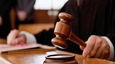 تأجيل محاكمة عائشة خيرت الشاطر لانضمامها لجماعة إرهابية لـ١١ أكتوبر