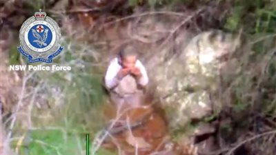 على غرار طرزان.. طفل استرالي يقضي 3 أيام في الغابة بمفرده