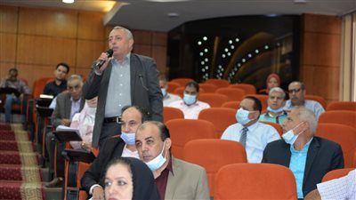 محافظ الدقهلية يوجه بحصر الأحوزة العمرانية لـ 700 من العزب والكفور