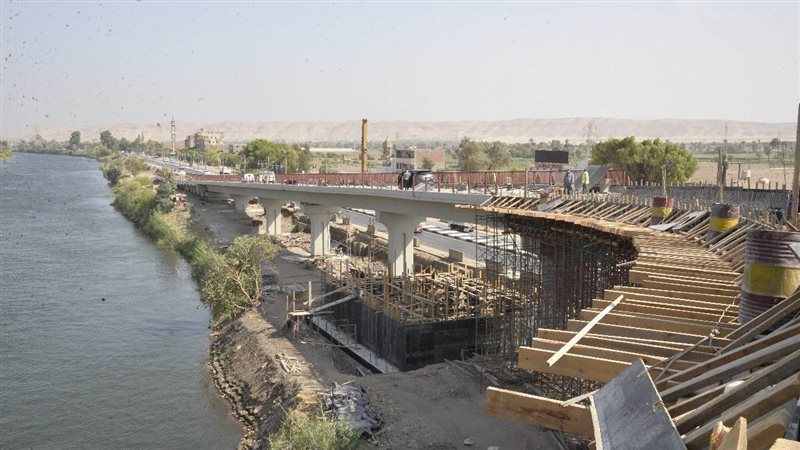 محور كوبري منقباد