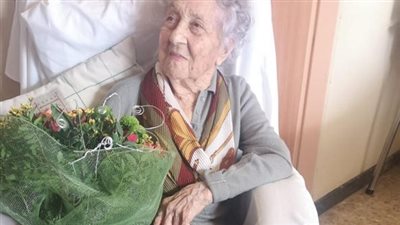 تبلغ 111 عاما.. شفاء أكبر معمرة في جورجيا من كورونا