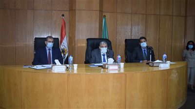 تفاصيل اجتماع محافظ المنيا مع هيئة إنقاذ الطفولة الدولية