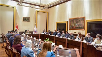 وزيرة الصحة: التوسع في مراكز علاج ومتابعة الضمور العضلي