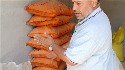 ضبط أسمدة زراعية مدعمة قبل بيعها في السوق السوداء بالدقهلية