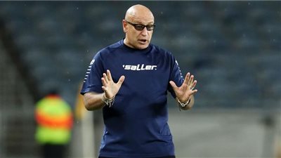 مدرب الجابون: ليبيا منتخب متواضع.. وكنا نستحق الفوز على مصر