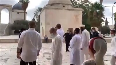 بطقوس تلمودية استفزازية.. مستوطنون يقتحمون الأقصى في رأس السنة العبرية|فيديو