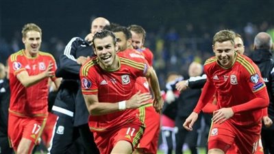 جاريث بيل يقود هجوم ويلز أمام إيران في كأس العالم 