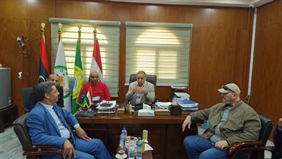 قوى عاملة الإسماعيلية تنظم ندوة عن حقوق وواجبات العمال بشركة خاصة