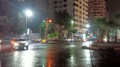 10 صور ترصد آثار الأمطار بشوارع الإسكندرية 