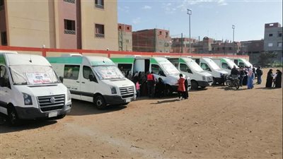 الكشف على 1155 مواطنا فى قافلة طبية مجانية بقنا