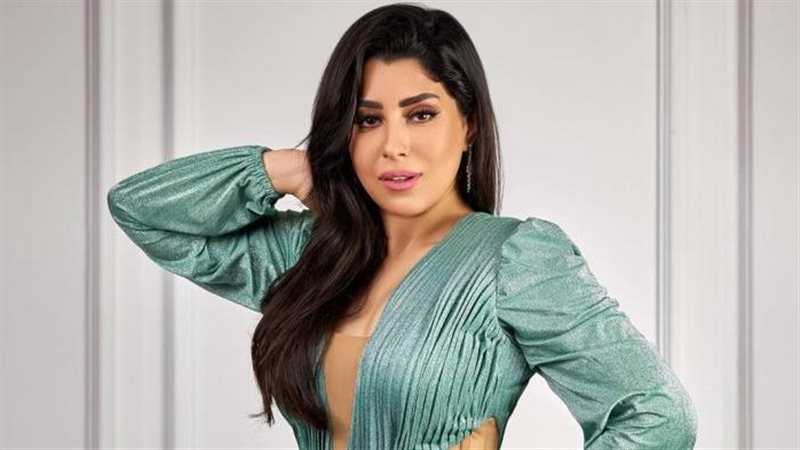 الفنانة آيتن عامر