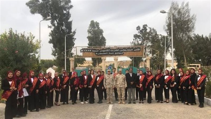 طلاب جامعة عين شمس