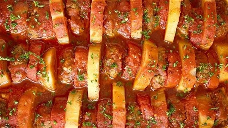 صينية البطاطس بالكفتة