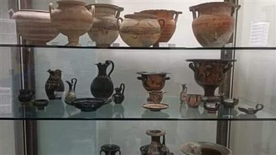 إيطاليا تصادر أثار متواجدة في قاعة أحد البنوك |صور 