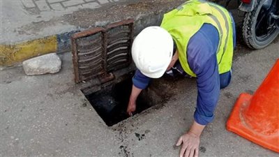 تطهير بالوعات الأمطار بنفق اللبيني وضبط 200 حالة إشغال بهضبة الهرم | صور