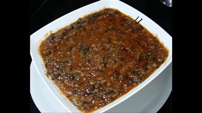 أسهل طريقة لعمل السبانخ باللحمة | فيديو 