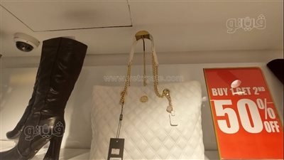 بتخفيضات 50 %.. عروض الجمعة البيضاء على الشنط والأحذية الحريمي|صور