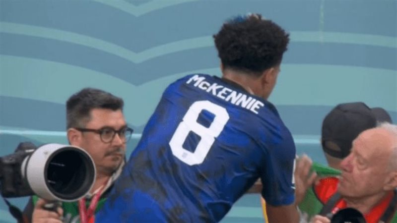 اللاعب الأميركي ويستون