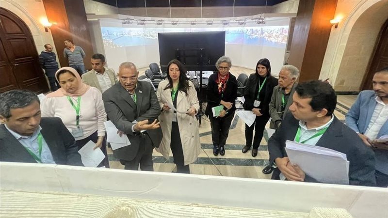 عرض الأعمال المتنافسة