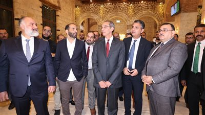 وزير الاتصالات يفتتح مكتب بريد القاهرة الرئيسي التاريخي بالعتبة بعد ترميمه وتطويره