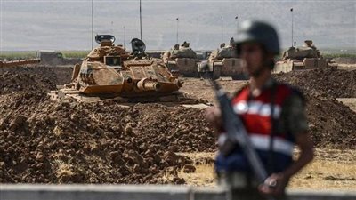 مقتل وإصابة 5 جنود أتراك بمواجهات مع 