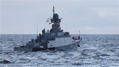 الجيش الروسي يختبر سفينة جديدة في أسطول بحر البلطيق | فيديو 