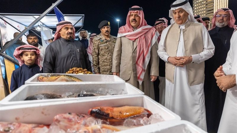 أمير منطقة حائل يدشن